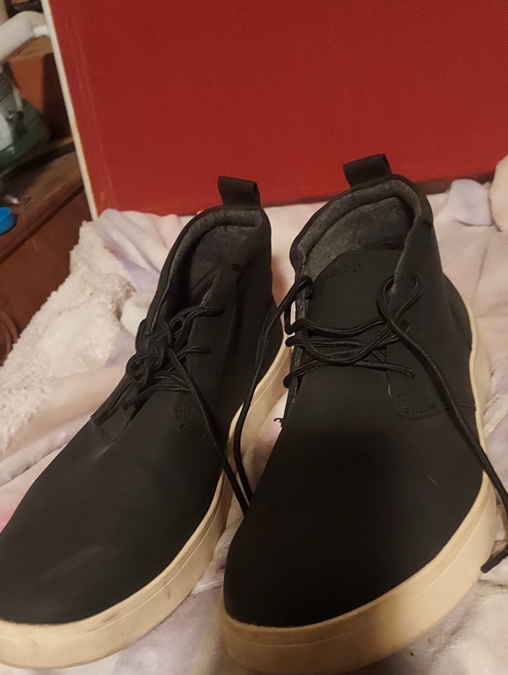 Izod Black Chukka Boots with Cream Sole